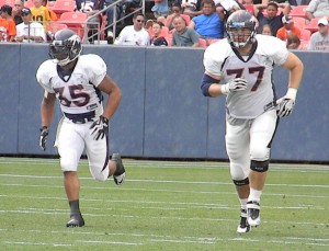 Lance Ball and Tyler Polumbus at the Denver Broncos' stadium practice in 2010 (BroncoTalk.net)