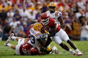 Jerry Franklin tackles LSU player