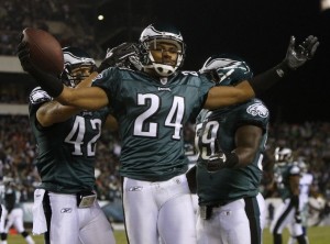 As of last night the Broncos were stil in play for Nnamdi Asomugha. (Photo by Rich Schultz /Getty Images)